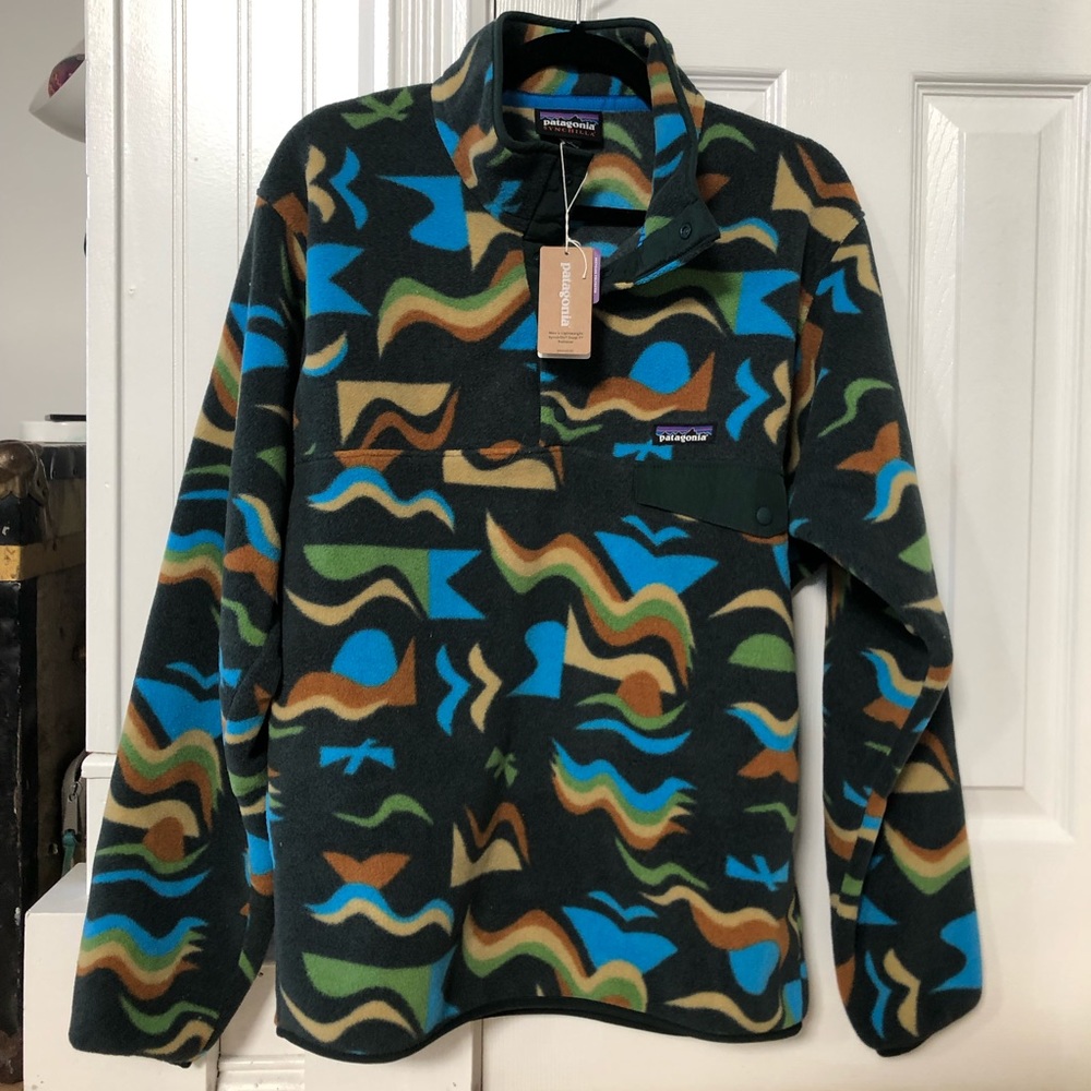 Patagonia Synchilla: Arctic Collage (S, new with tags, never worn)
